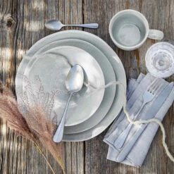 Besteck-Set 4-tlg. Matt STILETTO In Silber 15 Besteck-Set 4-tlg. Matt STILETTO In Silber -Dekoration Verkäufe butlers besteck set 4 tlg matt stiletto in silber 7