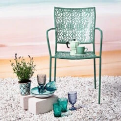 Bestseller -Dekoration Verkäufe butlers gartenstuhl stapelbar nancy in salbei 1