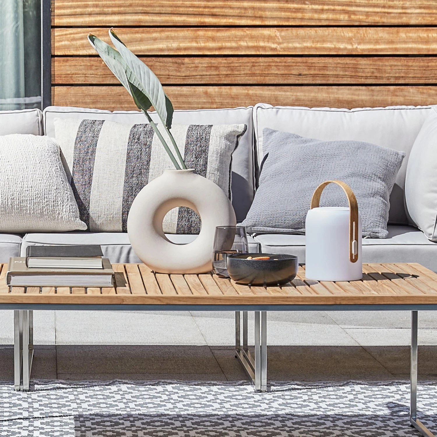 LED Leuchte Mit Bluetooth® Und Farbwechsel SOUND LOUNGE In Weiß-Hellbraun 18 LED Leuchte Mit Bluetooth® Und Farbwechsel SOUND LOUNGE In Weiß-Hellbraun – Bild 18